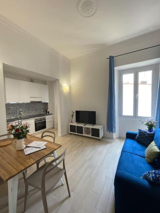Apartment Le Di Cate E Max - Luna Florence